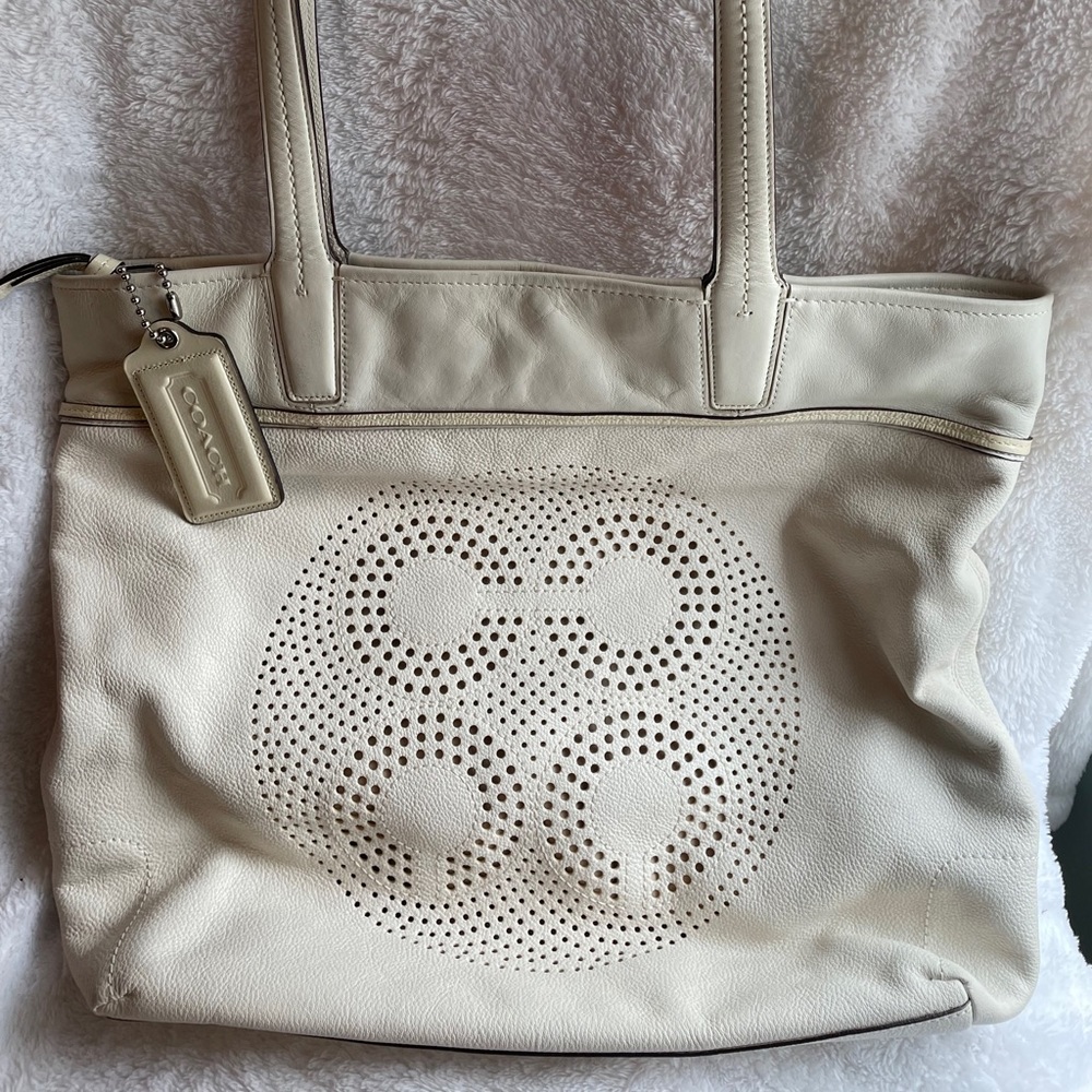 Coach leather tote - cream - like new!